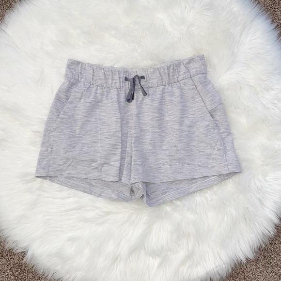 lululemon athletica Pants - Lululemon On The Fly Shorts